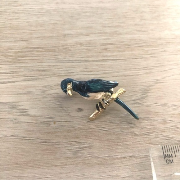 Vintage Blue Parrot Brooch - Picture 1 of 3